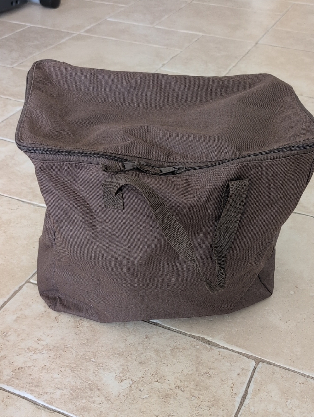 Thirty-one Brown Men's Canvas Carry Bag - Zippered Top